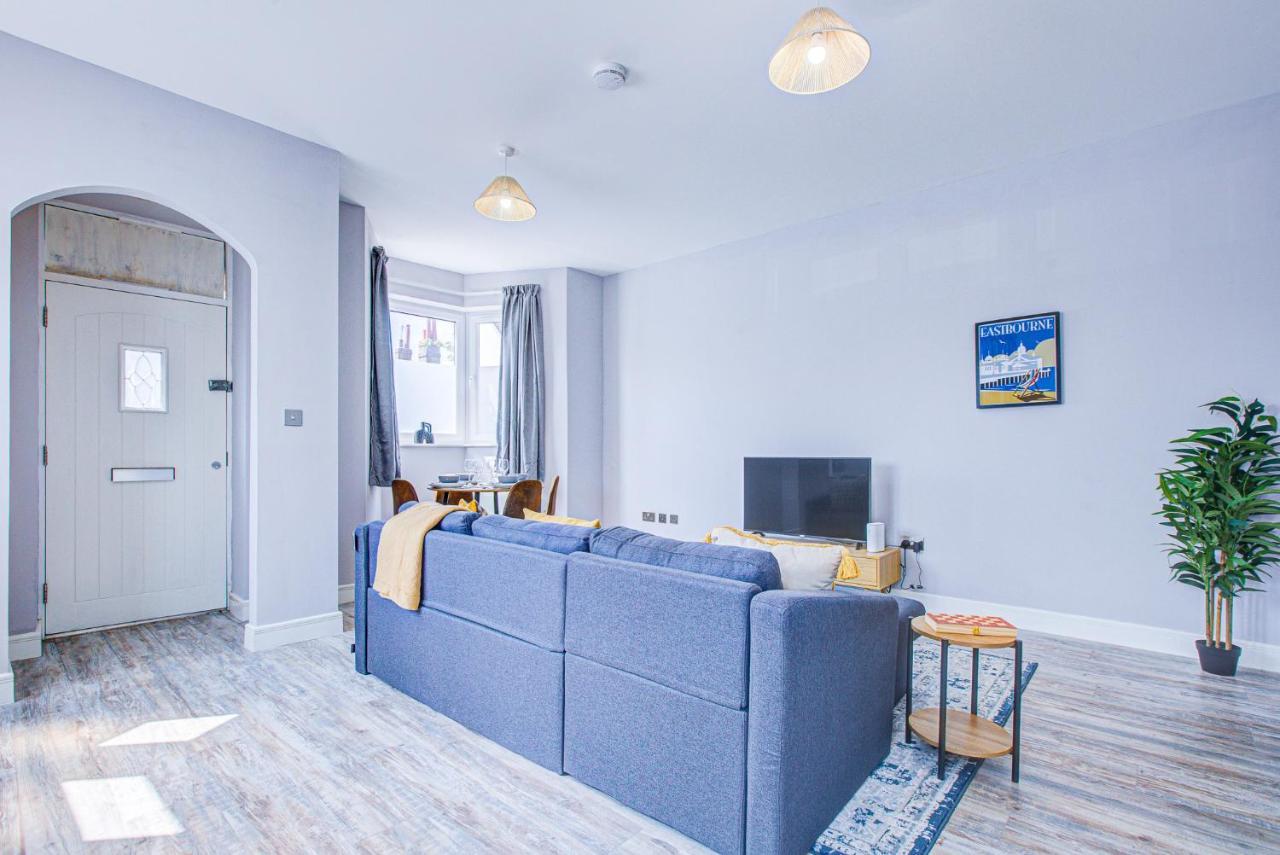 Spacious And Modern 1 Bed 1 Bath Apartment In The Heart Of Eastbourne Exterior photo