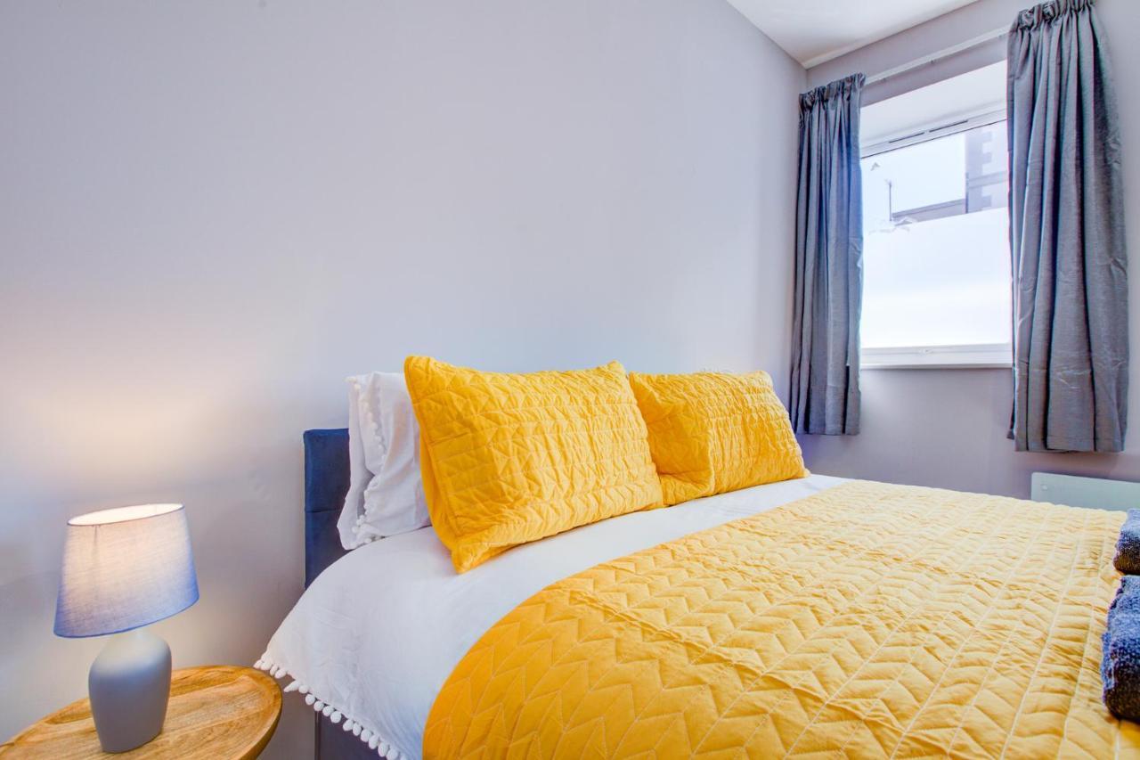 Spacious And Modern 1 Bed 1 Bath Apartment In The Heart Of Eastbourne Exterior photo